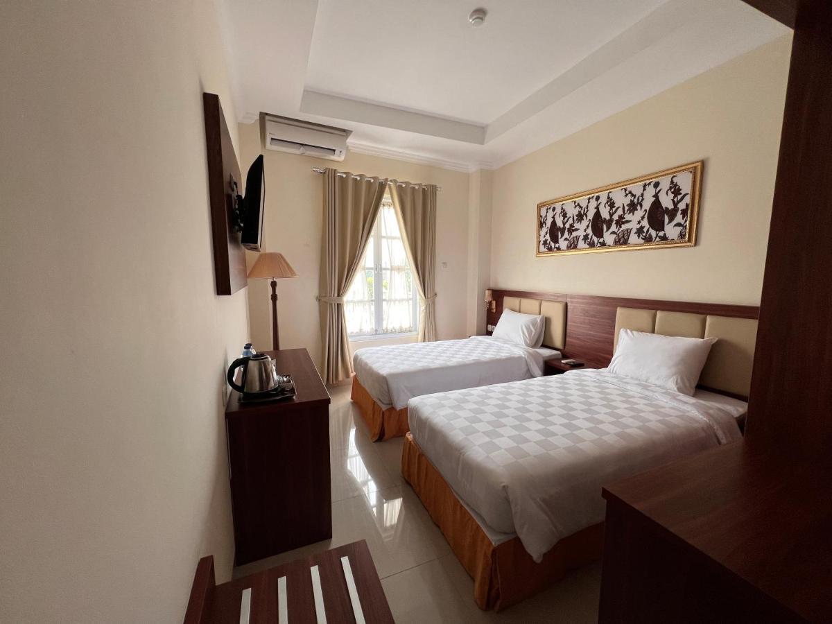Le Semar Hotel Karawaci Dahung Exterior foto