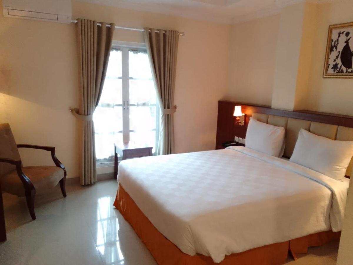 Le Semar Hotel Karawaci Dahung Exterior foto